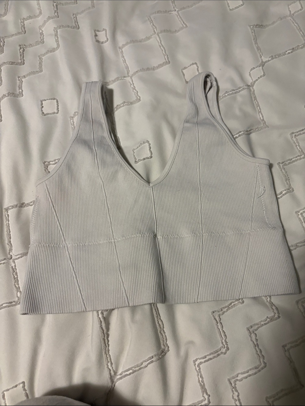 Hollister White Ribbed V-Neck Crop Tank